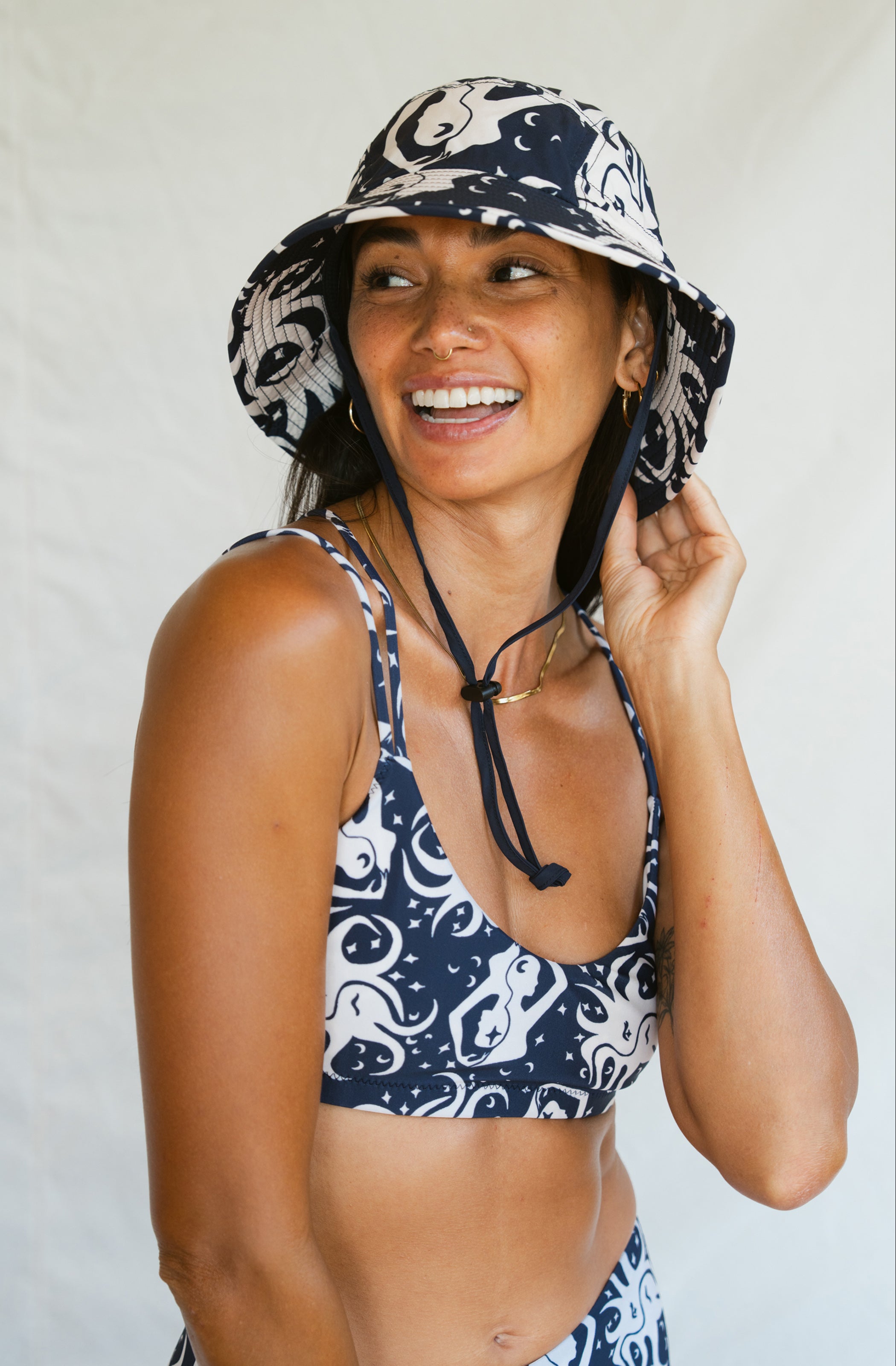 women wearing bucket hat