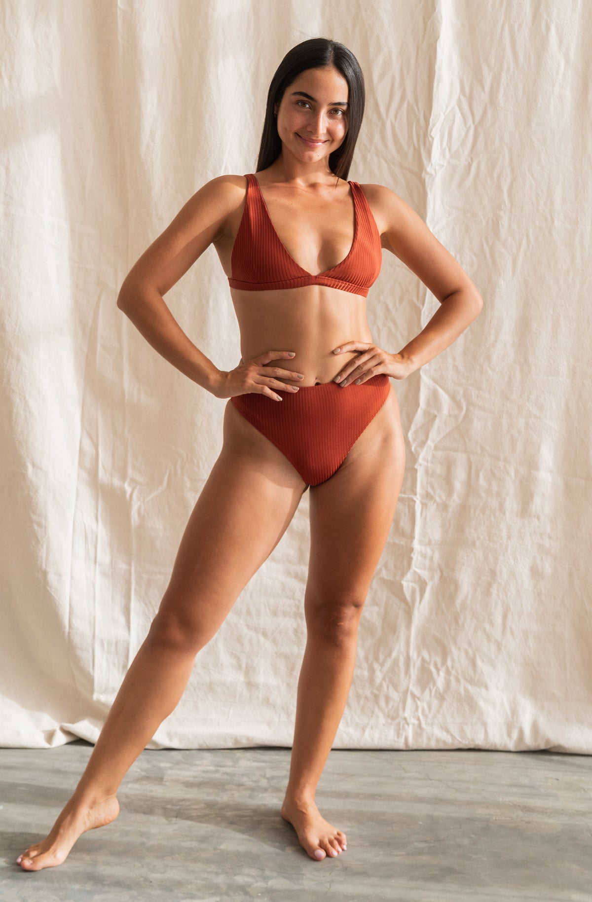 Surf Bikini Top Kiyo Canyon Red