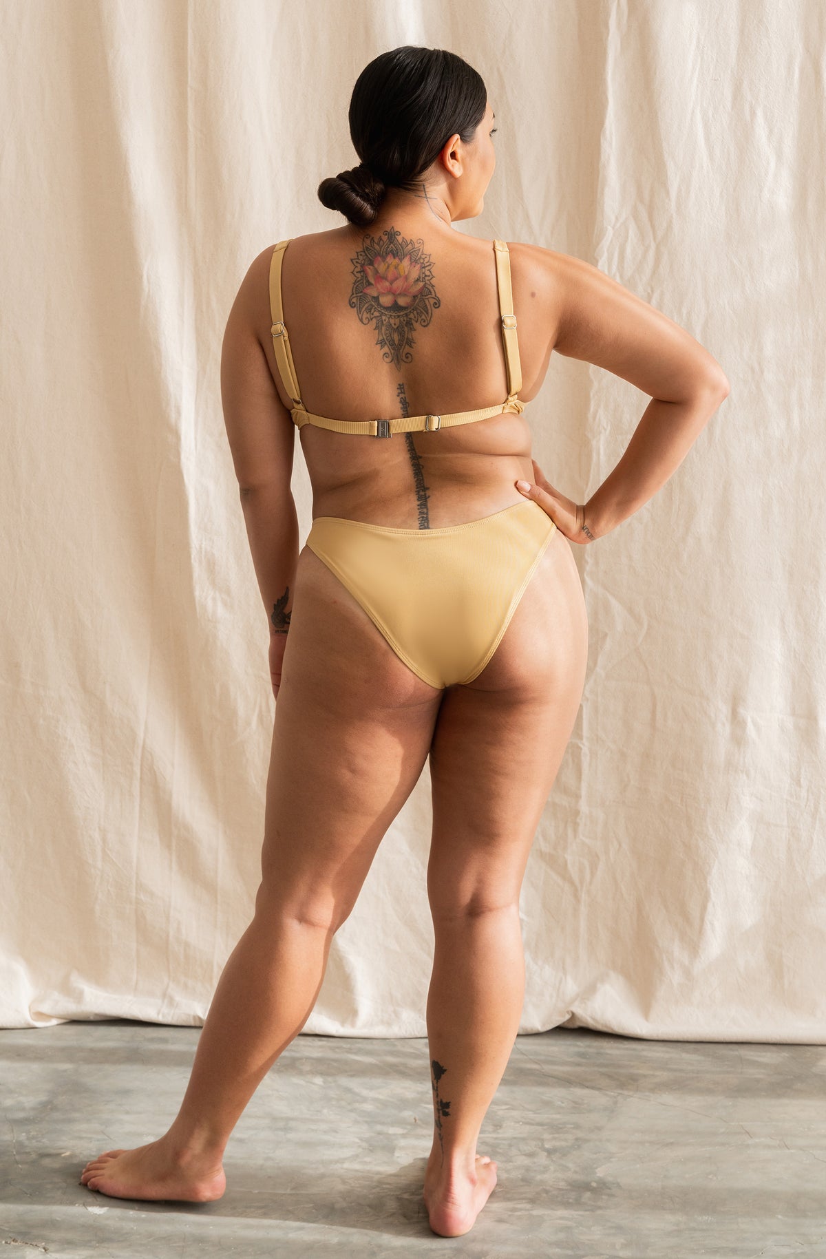 Surf Bikini Top Rita Honey Eco Rib