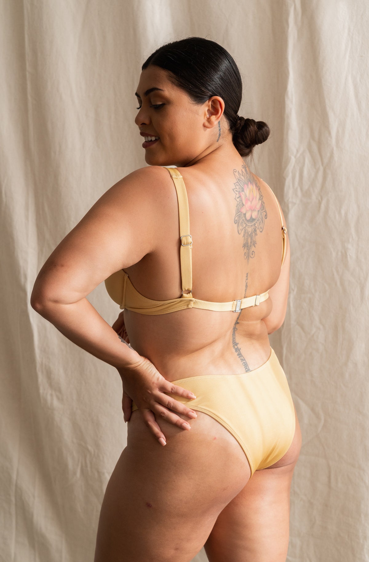 Surf Bikini Top Rita Honey Eco Rib