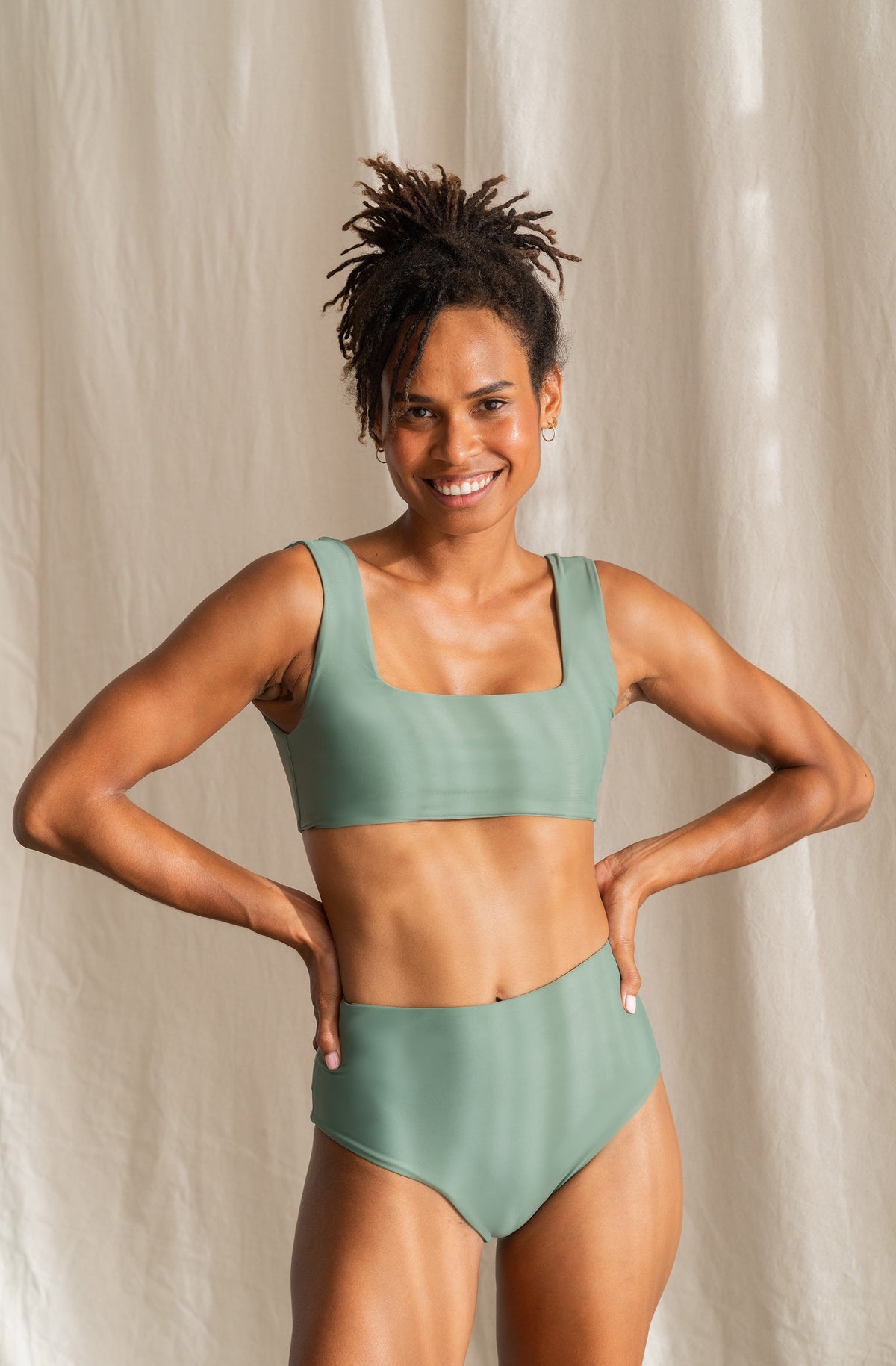 Surf Bikini Top Eden Army Green | Women&#39;s Swimwear | SEPTEMBER