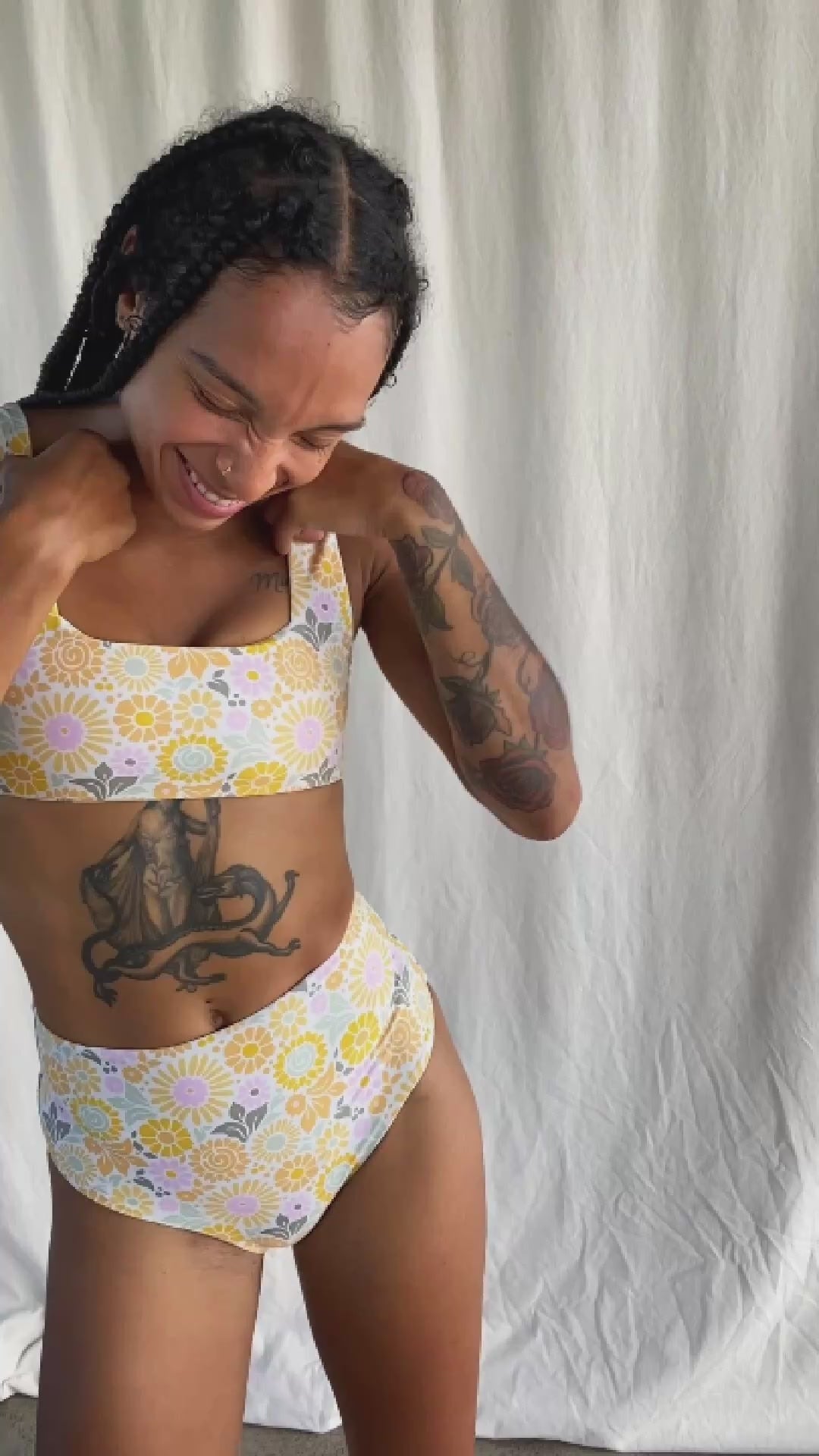 Load video: Eden Bikini Top in Reef Print