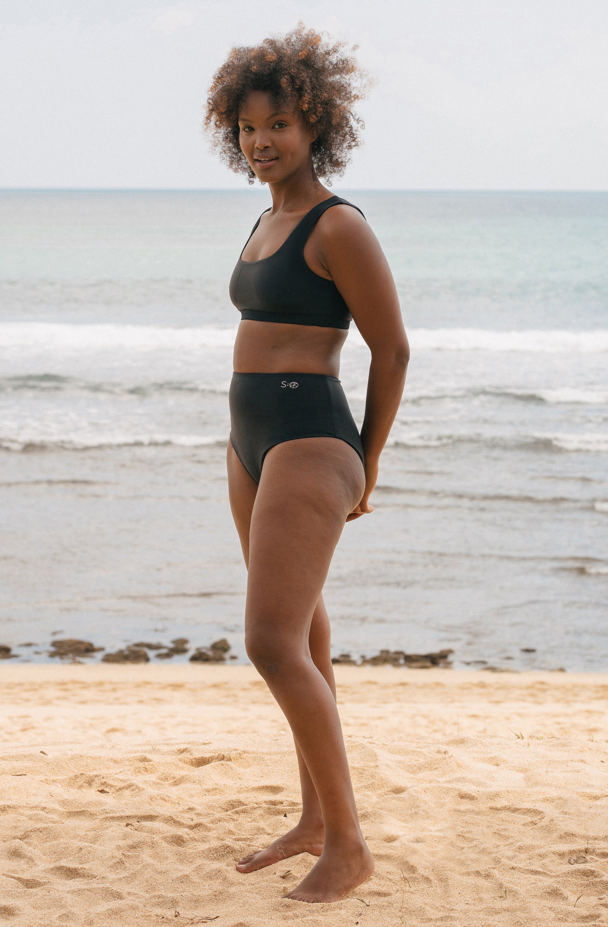 Surf Bikini Top Jane Black | Women's Swimwear | SEPTEMBER