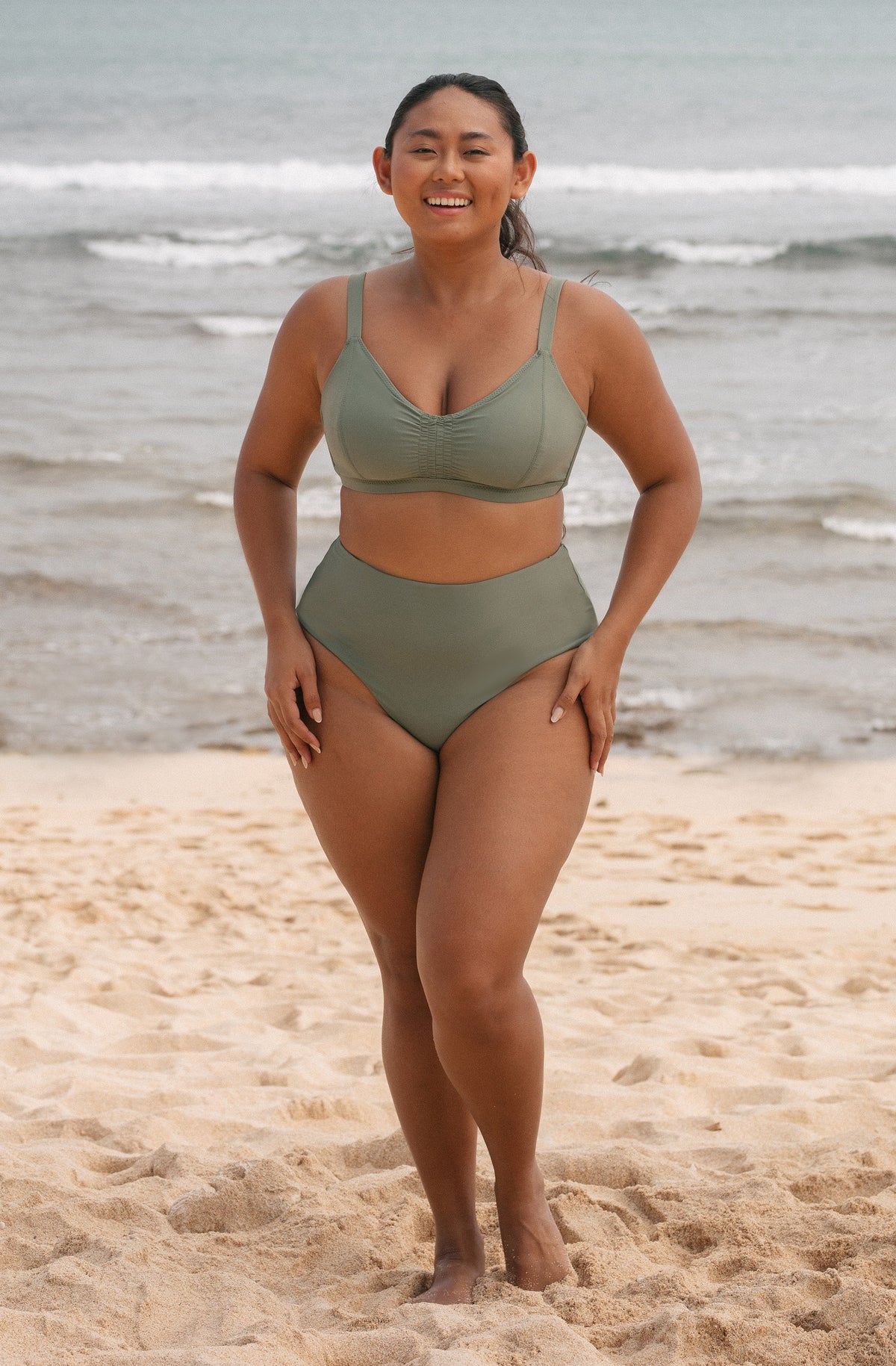 Surf Bikini Top Lori Army | Women&#39;s Swimwear | SEPTEMBER